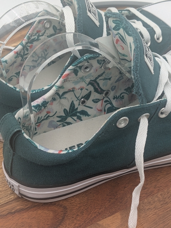 Converse Shoes - Converse Chuck Taylor All Star Madison Floral Lined Green Sneakers Women’s 10